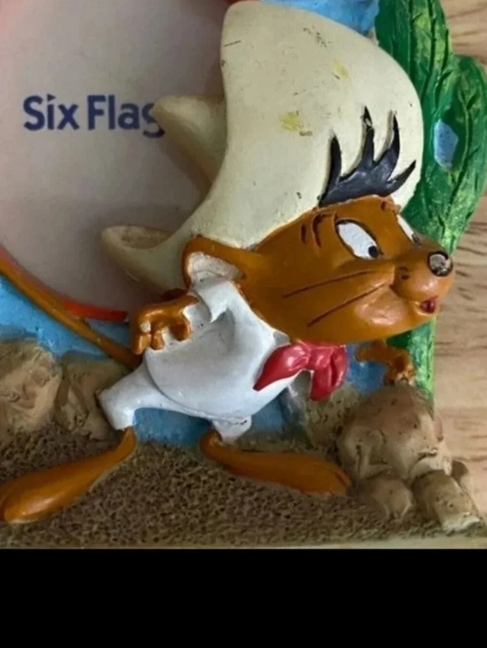 Rare (Hard To Find) 3D Embossed 1997 Six Flags Speedy Gonzales Picture Frame.